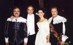 Lucia Aliberti con il baritono Roberto Frontali,il tenore Alfredo Kraus e il direttore Marcello Viotti dopo la "Lucia di Lammermoor "sul palcoscenico della Deutsche Oper di Berlino